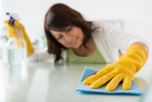 Different types of stains and stain removal methods